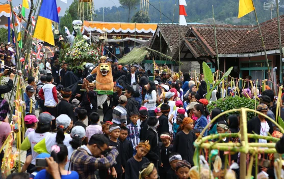 Ragam Jenis Kebudayaan Berdasarkan Sifatnya