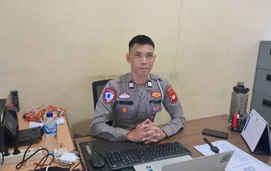 Polres Sekadau Sampaikan Pentingnya Penggunaan Lampu Sein