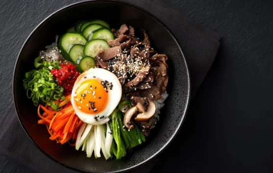 Mengenal Bibimbap Makanan Khas Korea
