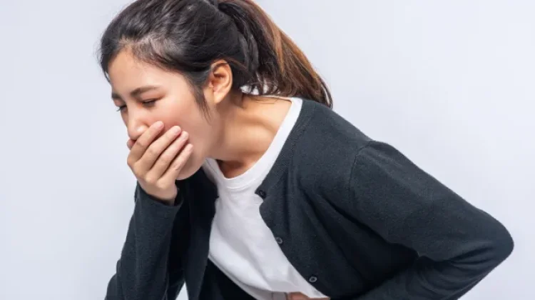 Mencegah Asam Lambung Naik saat Puasa