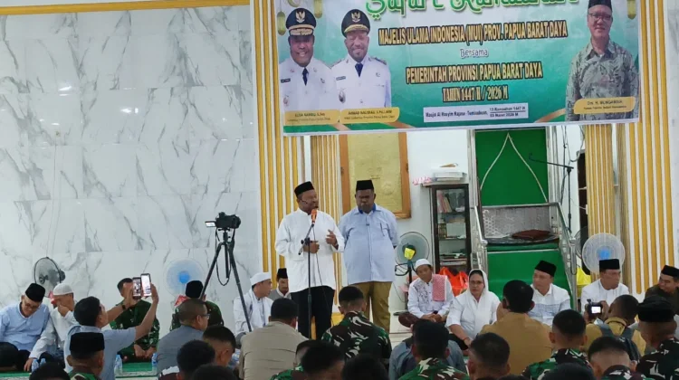 Safari Ramadan: Bupati Petronela Sambut Gubernur dan Wakil di Sorong Selatan