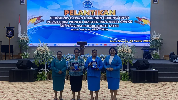 Ketua DPW PWKI PB, Lantik Enam Pengurus DPC se-Papua Barat Daya
