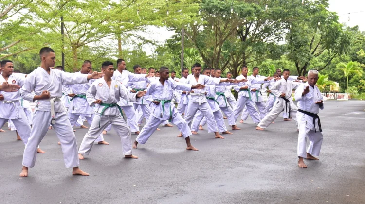 Hari Ke-16 Ramadan, Prajurit Denmako Pasmar 3 Tetap Tangguh Asah Kemampuan Karate