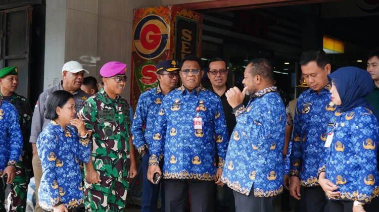 Asops Danpasmar 3 Ikuti Pemantauan Harga dan Stok Sembako jelang Idul Fitri