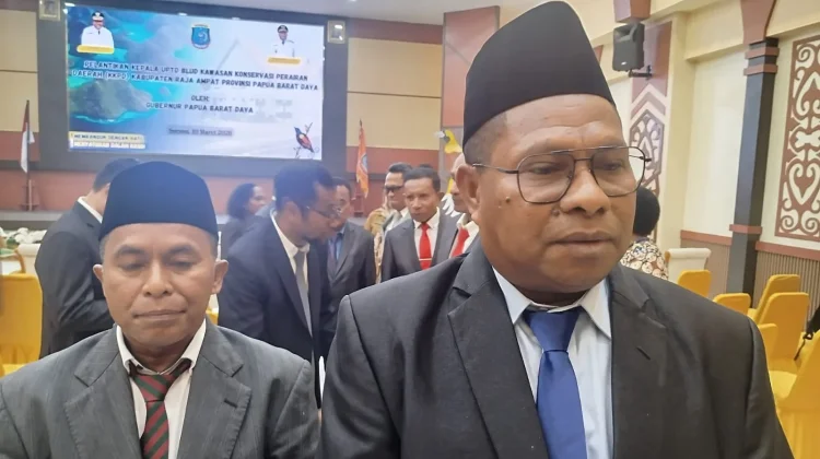 Bupati Raja Ampat Harap Kepala BLUD KKPD Hadirkan Inovasi Jaga Laut Raja Ampat