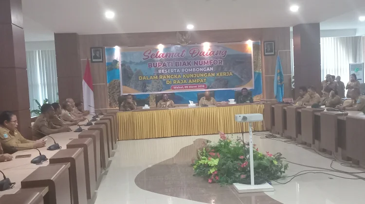 Kunjungi Raja Ampat, Bupati Biak Numfor Studi Tiru Pengelolaan Pariwisata