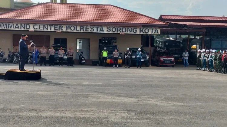 Wakil Walikota Sorong Pimpin Apel Gelar Pasukan Operasi Ketupat 202