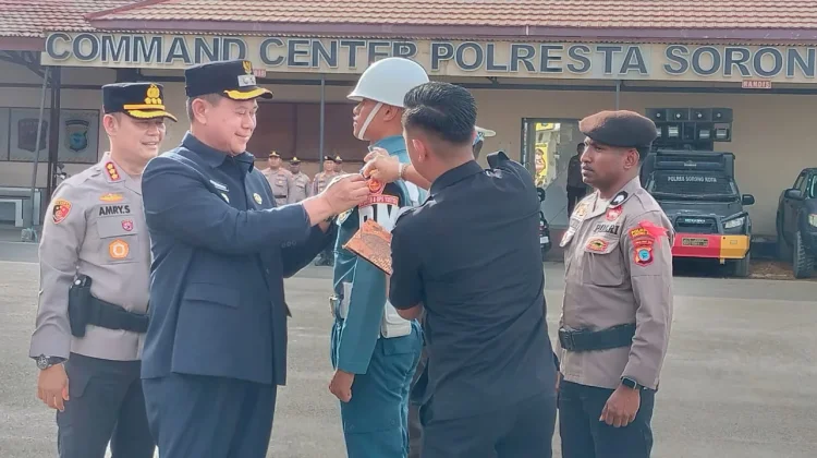 Wakil Walikota Sorong Pimpin Apel Gelar Pasukan Operasi Ketupat 202