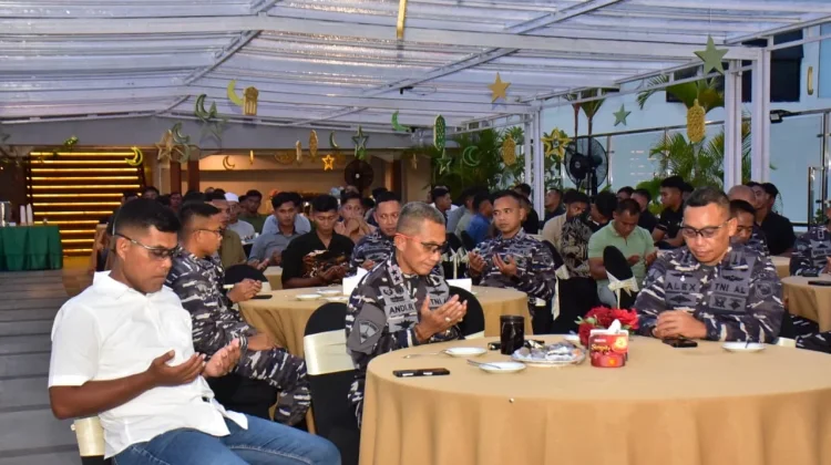 Danpasmar 3 Hadiri Bukber dan Tasyakuran HUT ke-65 Denipam Marinir