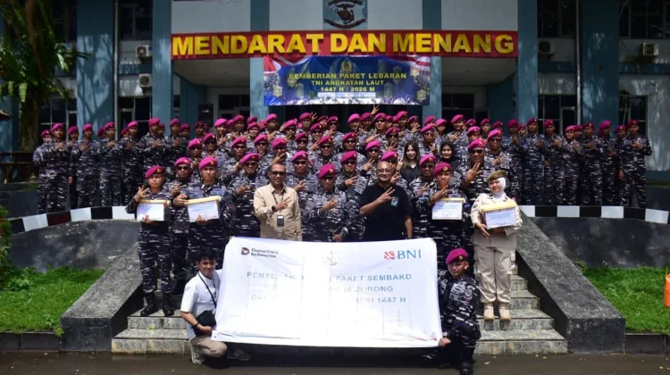 Kerjasama Pasmar 3 - BNI, 2.091 Paket Lebaran disalurkan ke Prajurit dan PNS