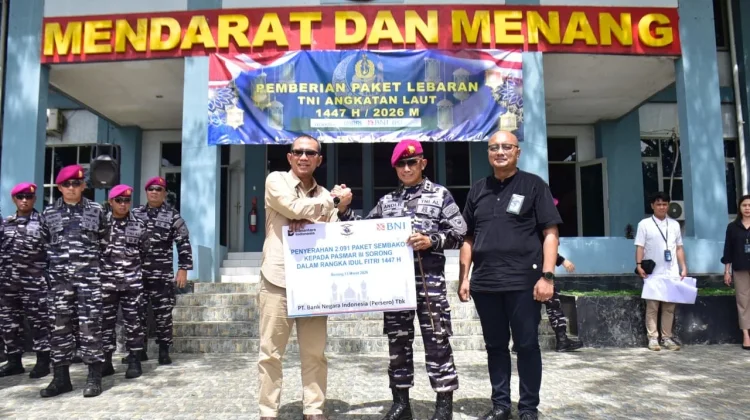 Kerjasama Pasmar 3 - BNI, 2.091 Paket Lebaran disalurkan ke Prajurit dan PNS