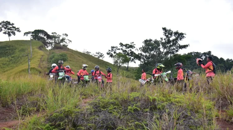 Crosser Pasmar 3 Ngabubu Ride ke Gunung Tanzer Jelang Berbuka Puasa