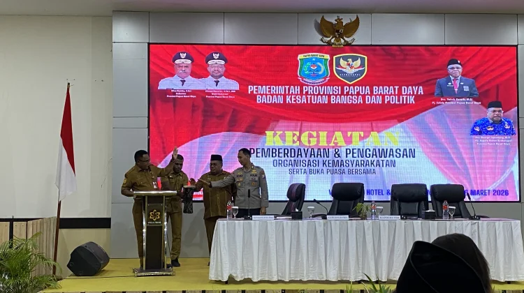 Badan Kesbangpol PBD Gelar Pemberdayaan dan Pengawasan Ormas