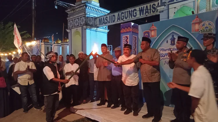 Umat Muslim Raja Ampat Gelar Pawai Takbir Keliling di Distrik Kota Waisai