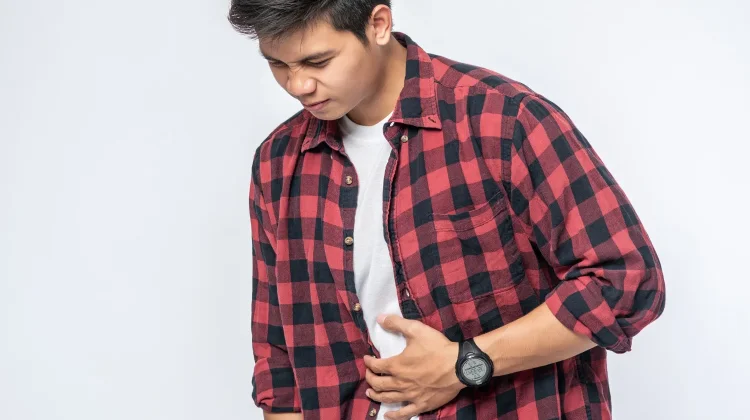 Tanda Keracunan Makanan yang Harus segara Diwaspadai
