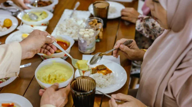 Cara Menstabilkan Gula Darah setelah Lebaran