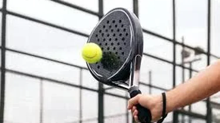 Mau Raket Padel tahan lama? Ini Tips Perawatannya.