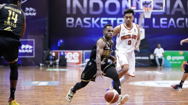 Inspirasi Anak Papua Manu Onawame untuk Basket Indonesia