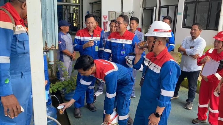 Pertamina Patra Niaga Refinery Unit VII Kasim Peringati Momentum Earth Hour
