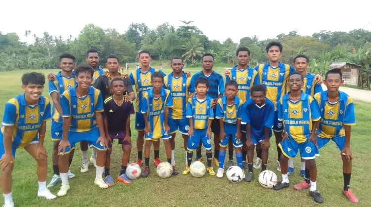 Mengapa Sepak Bola Jadi Benteng Ampuh Tekan Kenakalan Remaja di Papua?