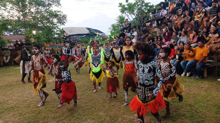 Bangkitkan Budaya Papua, Rumah Etnik Jadi Magnet Wisata Baru di Sorong