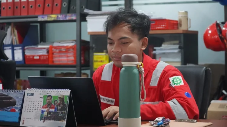 Pertamina Patra Niaga Kilang Kasim Eliminasi Botol Plastik Sekali Pakai