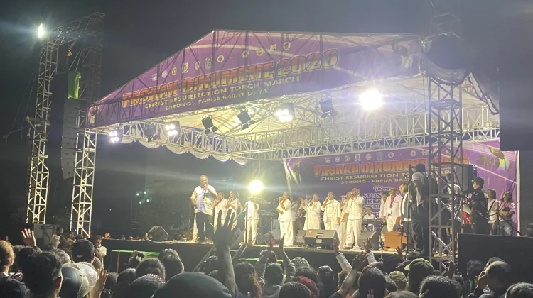 Gubernur Elisa Kambu Siapkan KKR Besar di Papua Barat Daya, Hadirkan Henry Hinn