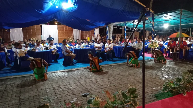 Gubernur Elisa Kambu Buka AVC Raja Ampat Open 2026, Diikuti 9 Negara