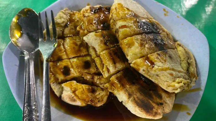 Pisang Epe: Cita Rasa Tradisional Khas Makassar yang Tak Lekang oleh Waktu