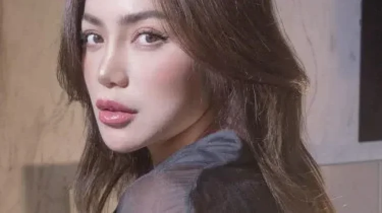 Jessica Iskandar jalani perawatan setelah dinyatakan terinfeksi hepatitis A