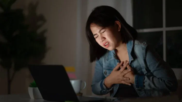 Begadang Bisa Bikin Jantung Berhenti Mendadak, Ini Penjelasannya