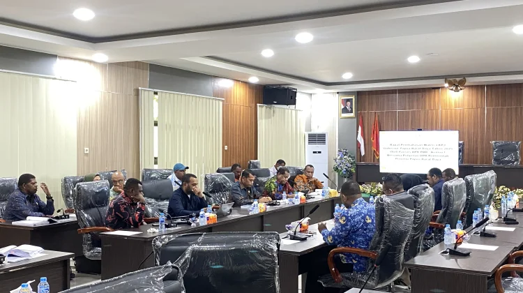 Pansus DPRP PBD Soroti Pengelolaan Anggaran dan Kinerja Sekretariat Dewan 2025