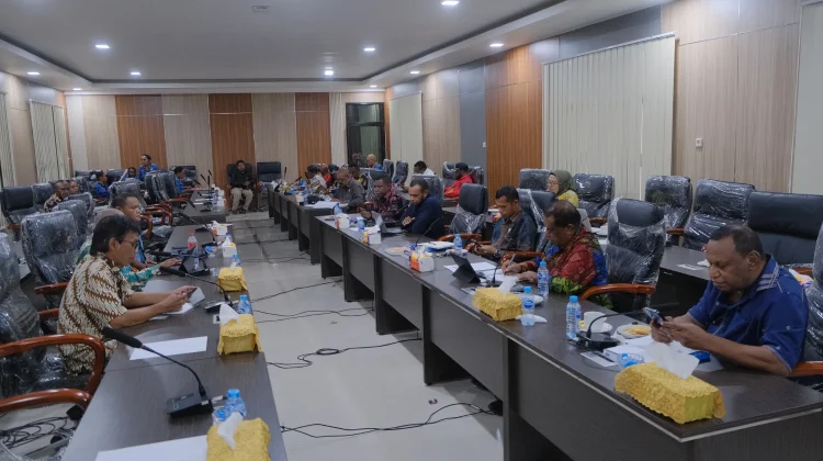 Kinerja Biro Hukum Dinilai Baik, Pansus DPRP PBD Soroti Sengketa Lahan