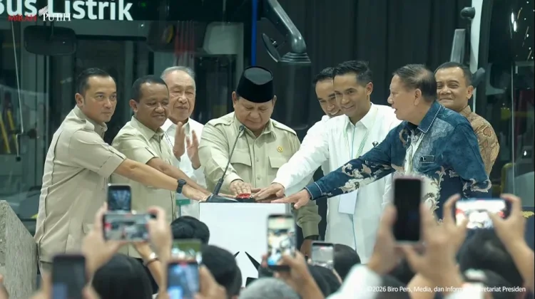Prabowo Subianto Dorong Energi Bersih, Target 100 GW Listrik Nasional