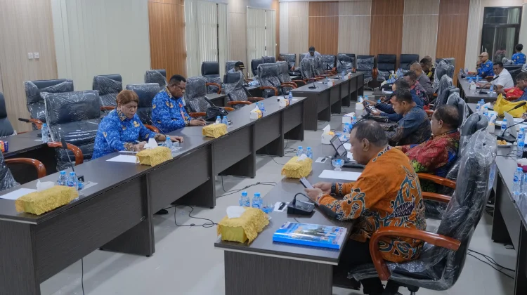 Pejabat Tidak Lengkap, Pansus LKPJ DPR PBD Tunda RDP dengan Sekretariat MRPBD