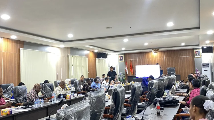Pansus LKPJ Soroti Ketidaksesuaian Data Dinas Kelautan dan Perikanan PBD
