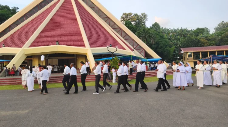 Ini Refleksi Minggu Paskah Ke-2 di Gereja Katedral Kristus Raja Kota Sorong