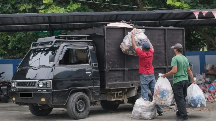 Jasa Pickup Sampah, Solusi Nyata Kurangi Buang Sembarangan