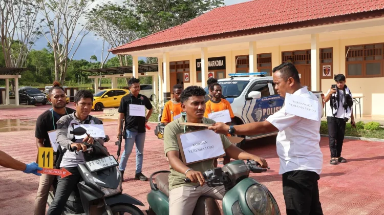 Polda PBD Gelar Rekonstruksi Kasus Pembunuhan Berencana di Tambrauw