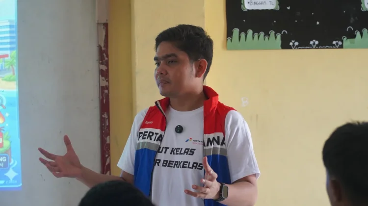 Pertamina Patra Niaga Kilang Kasim Hadir di SMA N 3 Kota Sorong