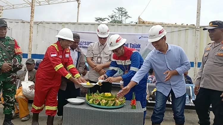 Pertamina EP Menggelar Syukuran Tajak Sumur SLW - F2X dan F3X