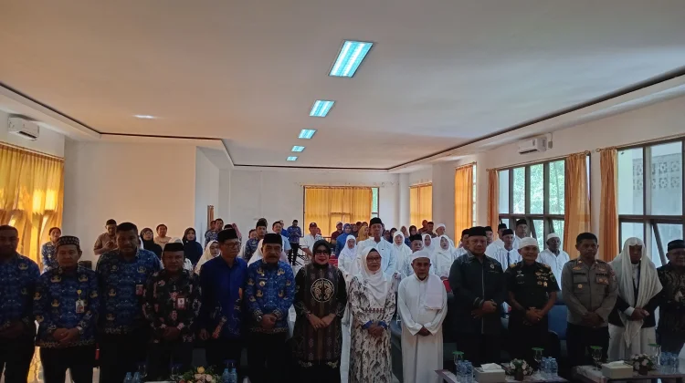 Wakil Bupati Lepas Jemaah Haji Raja Ampat, Paling Tua Berusia 85 Tahun