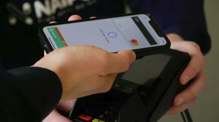 Cara Mengatur Keuangan di Era Cashless