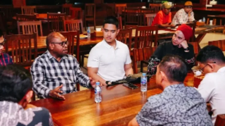 Pererat Silaturahmi, Kaesang Pangarep Gelar Makan Malam Bersama Walikota Sorong