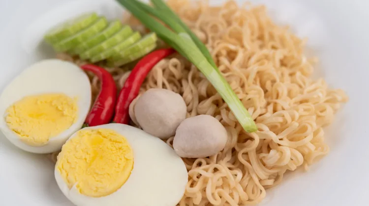 Telur di Nilai Lebih Sehat Dibanding Mie Instan