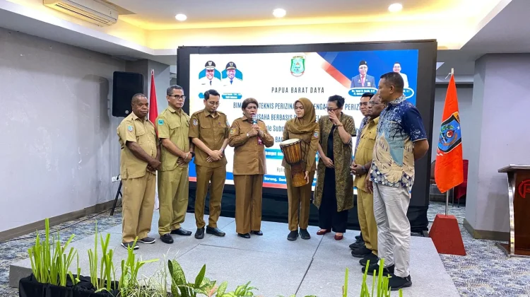 DPMPTSP Papua Barat Daya Bekali Pelaku Usaha Pemahaman OSS-RBA dan LKPM