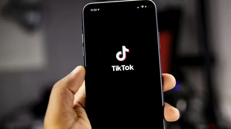 Pengaruh TikTok terhadap Industri Musik