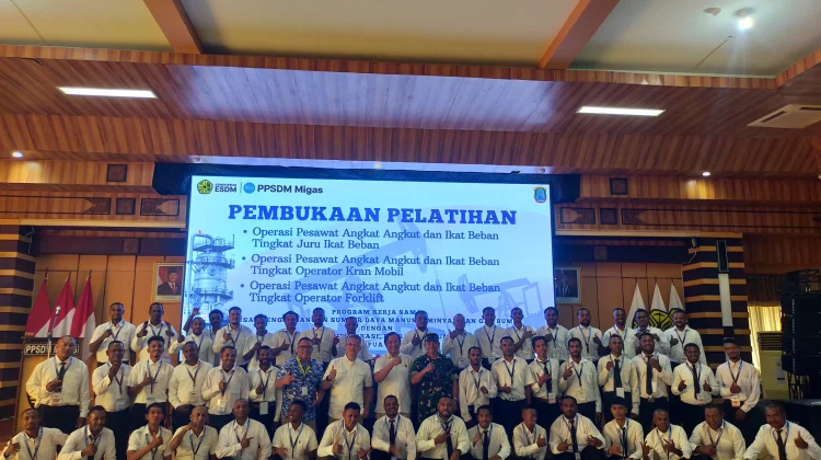 Tingkatkan Kompetensi SDM, Pemprov PBD Kirim 64 OAP Ikut Pelatihan Migas di Cepu