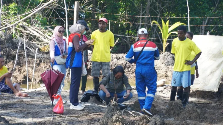 Pertamina Patra Niaga RU VII Kasim Gelar Pelatihan Budidaya Udang Vaname