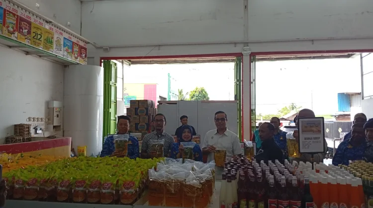 Bulog Sorong Fokus Salurkan Minyak Kita ke Pasar SP2KP